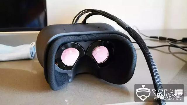 VR足球游戏《足球国度VR 2018》即将发售；VR电影《孤狼》将开拍